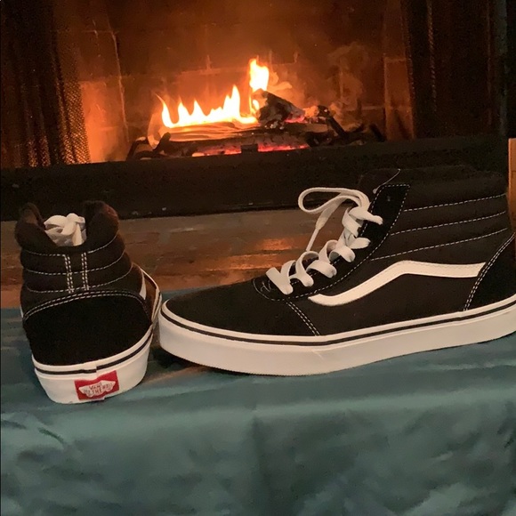 Other - Vans off the Wall